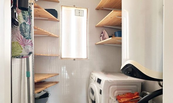 Resale - Apartment - Guardamar del Segura - El Raso