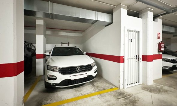 Resale - Apartment - Guardamar del Segura - El Raso