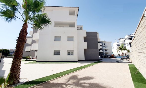 Resale - Apartment - Orihuela Costa - Villamartín-Las Filipinas