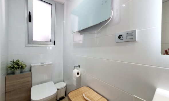 Resale - Apartment - Orihuela Costa - Villamartín-Las Filipinas