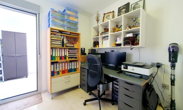 Resale - Apartment - Orihuela Costa - Villamartín-Las Filipinas