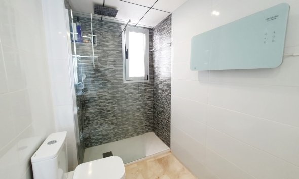 Resale - Apartment - Orihuela Costa - Villamartín-Las Filipinas