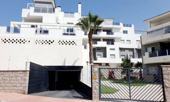 Resale - Apartment - Orihuela Costa - Villamartín-Las Filipinas