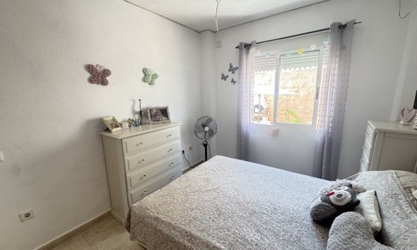 Resale - Villa - Orihuela Costa - Villamartin