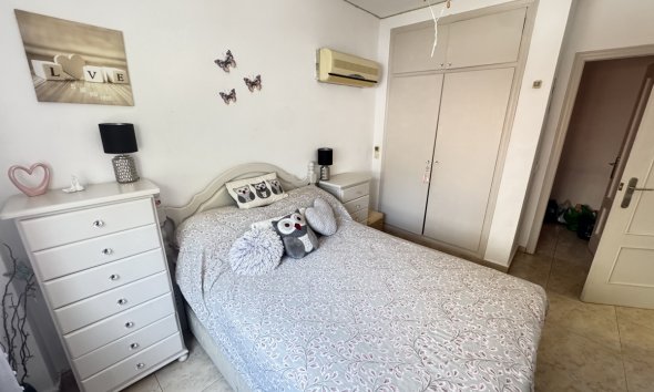 Resale - Villa - Orihuela Costa - Villamartin