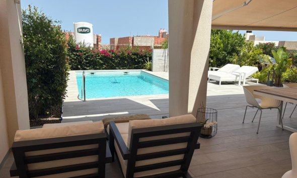 Resale - Villa - Algorfa - La Finca Golf