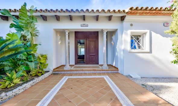 Resale - Villa - Altea - Sierra de Altea
