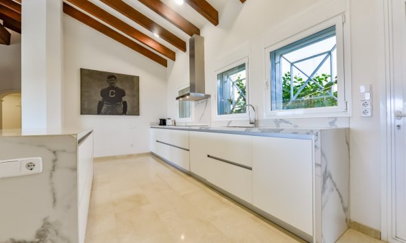 Resale - Villa - Altea - Sierra de Altea