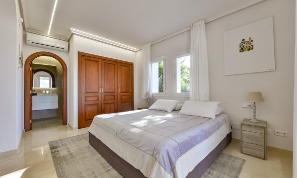 Resale - Villa - Altea - Sierra de Altea