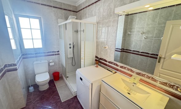 Resale - Villa - San Miguel de Salinas