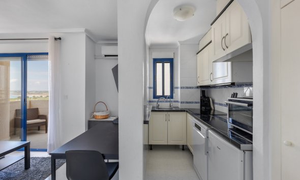 Resale - Apartment - Torrevieja - Torreblanca