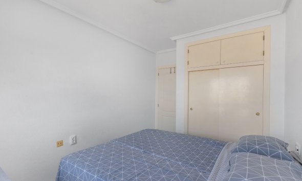Resale - Apartment - Torrevieja - Torreblanca