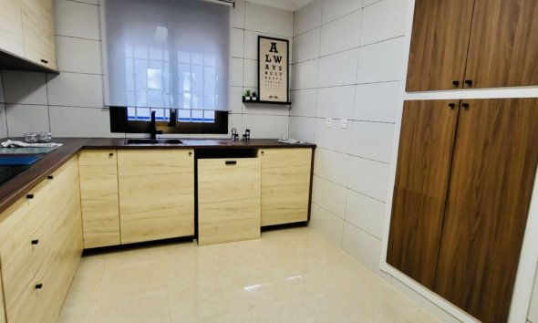 Resale - Terraced house / Townhouse - San Miguel de Salinas