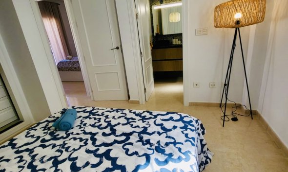 Resale - Terraced house / Townhouse - San Miguel de Salinas