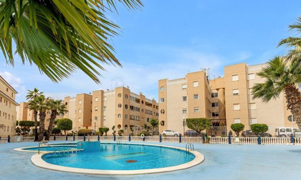 Resale - Apartment - Torrevieja - San luis