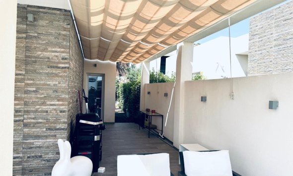 Resale - Villa - Algorfa - La Finca Golf