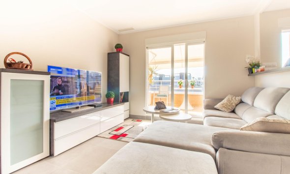 Resale - Bungalow - Torrevieja - Punta prima