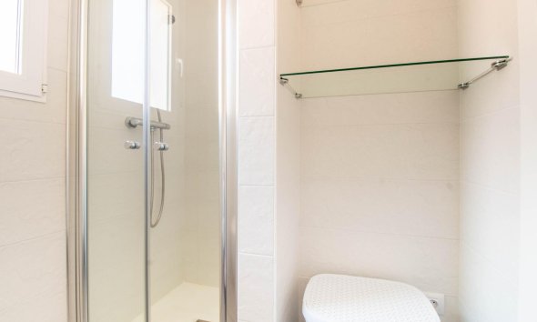 Resale - Bungalow - Torrevieja - Punta prima