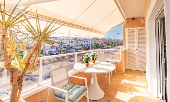 Resale - Bungalow - Torrevieja - Punta prima