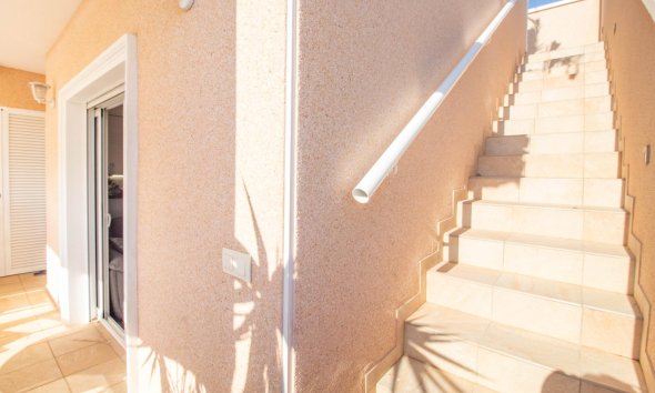 Resale - Bungalow - Torrevieja - Punta prima