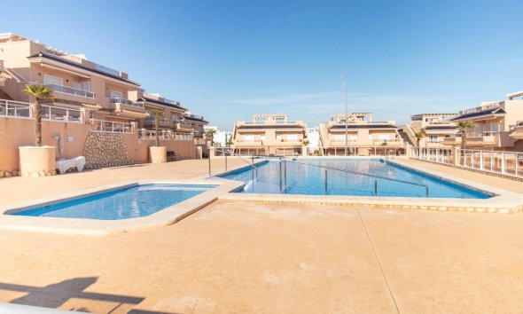 Resale - Bungalow - Torrevieja - Punta prima