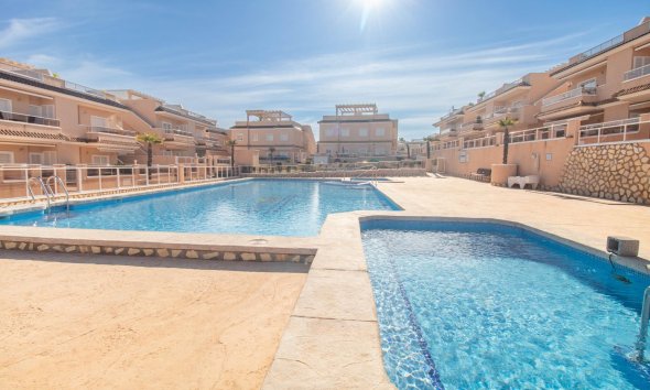 Resale - Bungalow - Torrevieja - Punta prima