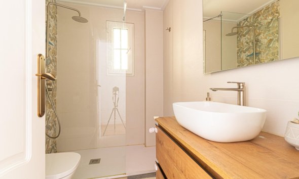 Resale - Apartment - Torrevieja - La veleta