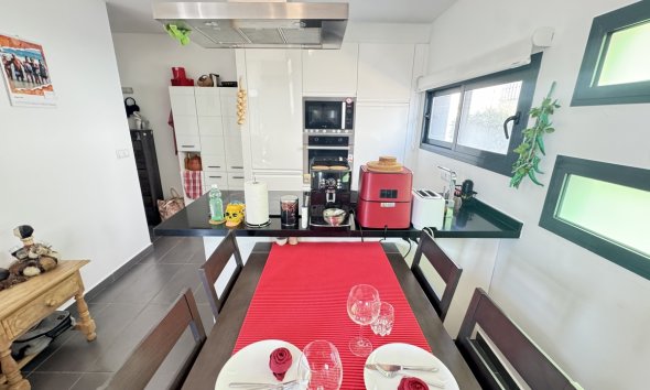 Resale - Bungalow - Orihuela Costa - Villamartin