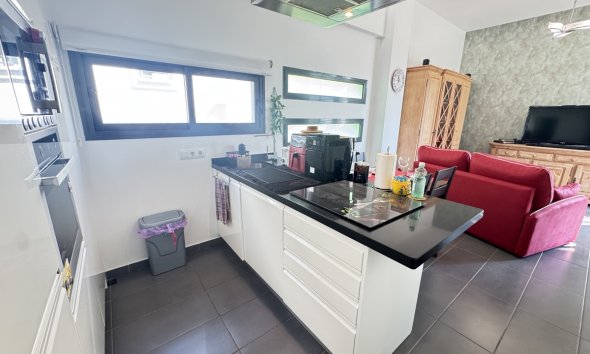 Resale - Bungalow - Orihuela Costa - Villamartin