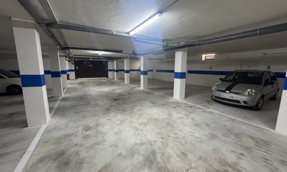 Resale - Apartment - Orihuela Costa - Villamartin