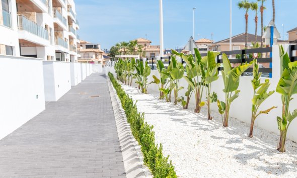 Resale - Apartment - Orihuela Costa - La Zenia- Orihuela costa