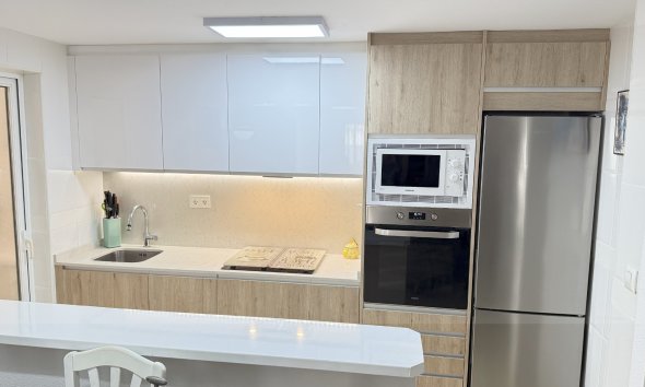 Resale - Apartment - Orihuela Costa - La Zenia