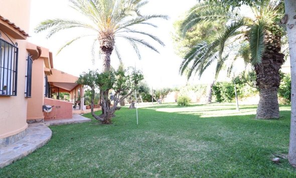 Reventa - Villa - Torrevieja - El chaparral