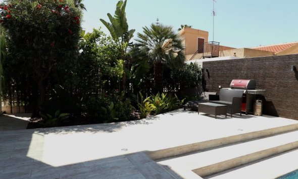 Reventa - Villa - Torrevieja - Los Angeles