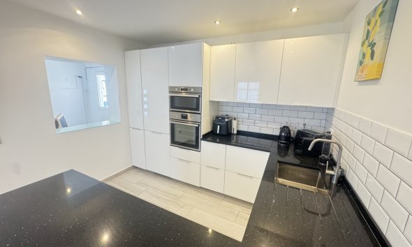 Resale - Villa - Orihuela Costa - Blue Lagoon