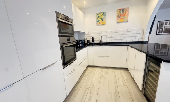 Resale - Villa - Orihuela Costa - Blue Lagoon