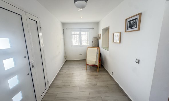 Resale - Villa - Orihuela Costa - Blue Lagoon