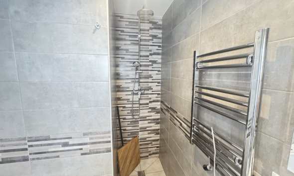 Resale - Villa - Orihuela Costa - Blue Lagoon