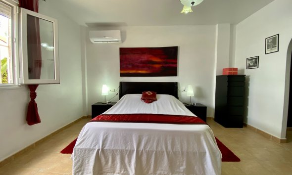 Resale - Villa - Algorfa - Lomas De La Juliana