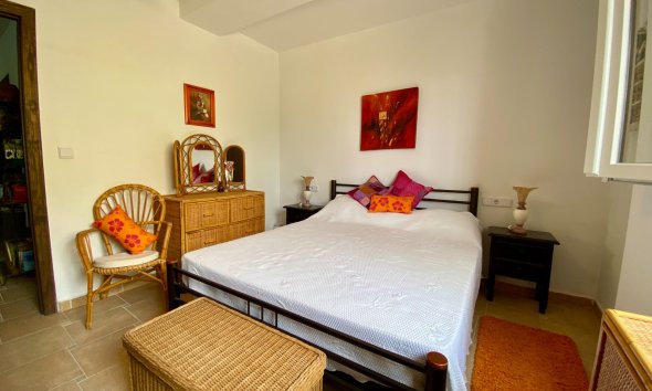 Resale - Villa - Algorfa - Lomas De La Juliana