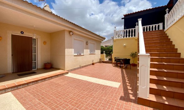 Resale - Villa - Algorfa - Lomas De La Juliana