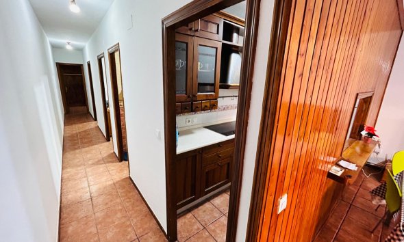 Resale - Villa - Torrevieja - Playa de los Locos