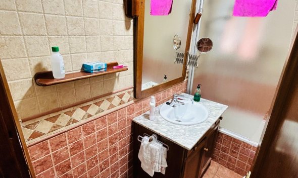 Resale - Villa - Torrevieja - Playa de los Locos