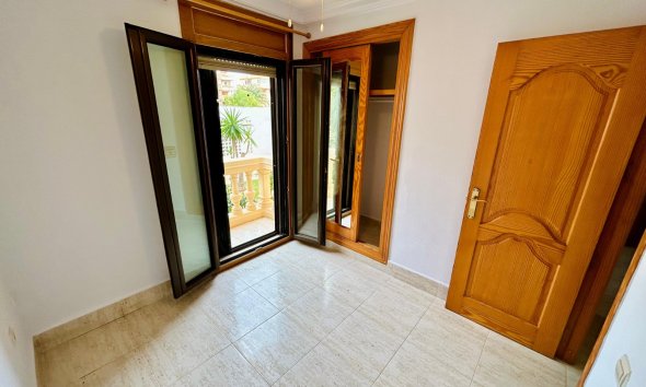 Resale - Apartment - Guardamar del Segura - Guardamar