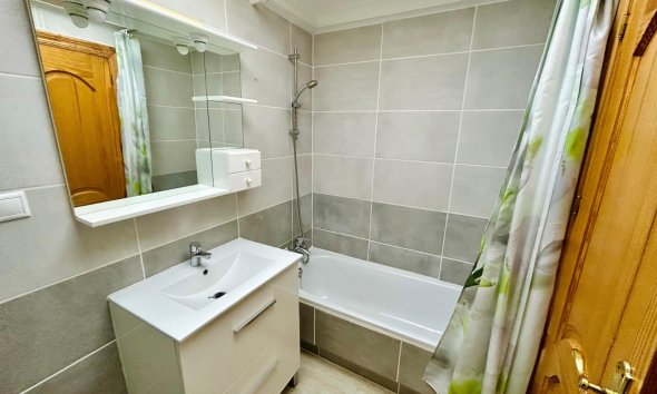 Resale - Apartment - Guardamar del Segura - Guardamar