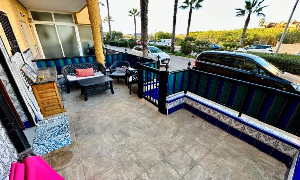 Resale - Duplex / Two-storey apartment - Torrevieja - La Mata