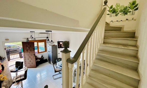 Resale - Duplex / Two-storey apartment - Torrevieja - La Mata