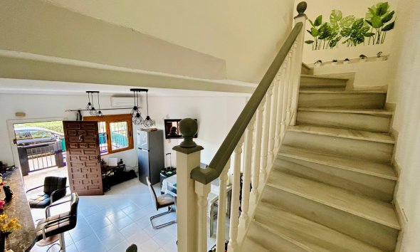 Resale - Duplex / Two-storey apartment - Torrevieja - La Mata