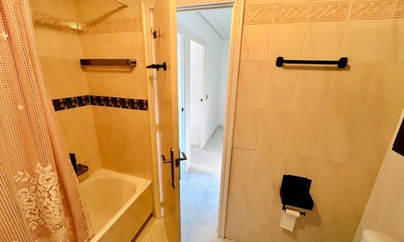 Resale - Duplex / Two-storey apartment - Torrevieja - La Mata