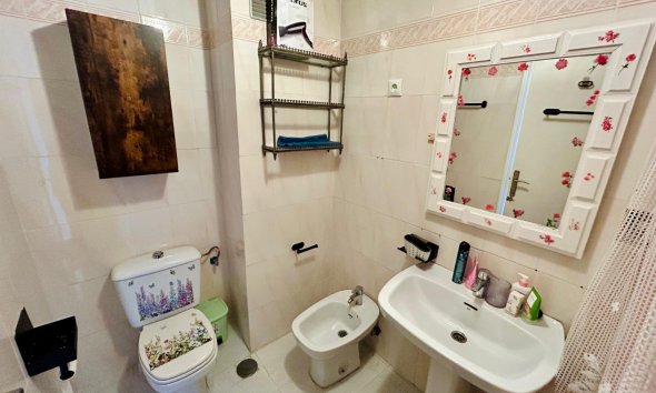 Resale - Duplex / Two-storey apartment - Torrevieja - La Mata